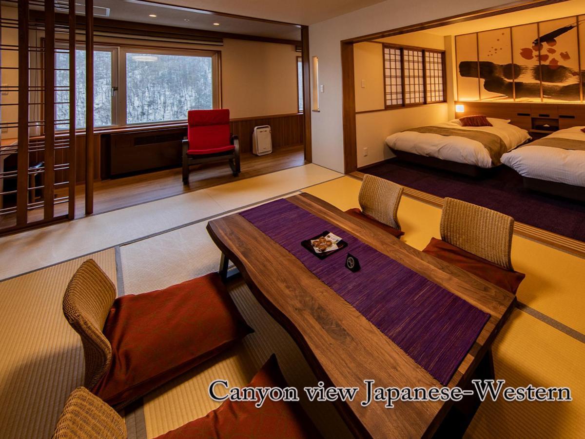 Hotel Taisetsu Onsen&Canyon Resort Kamikawa  Exterior photo