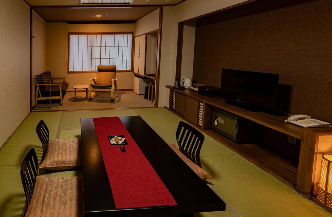 Hotel Taisetsu Onsen&Canyon Resort Kamikawa  Exterior photo