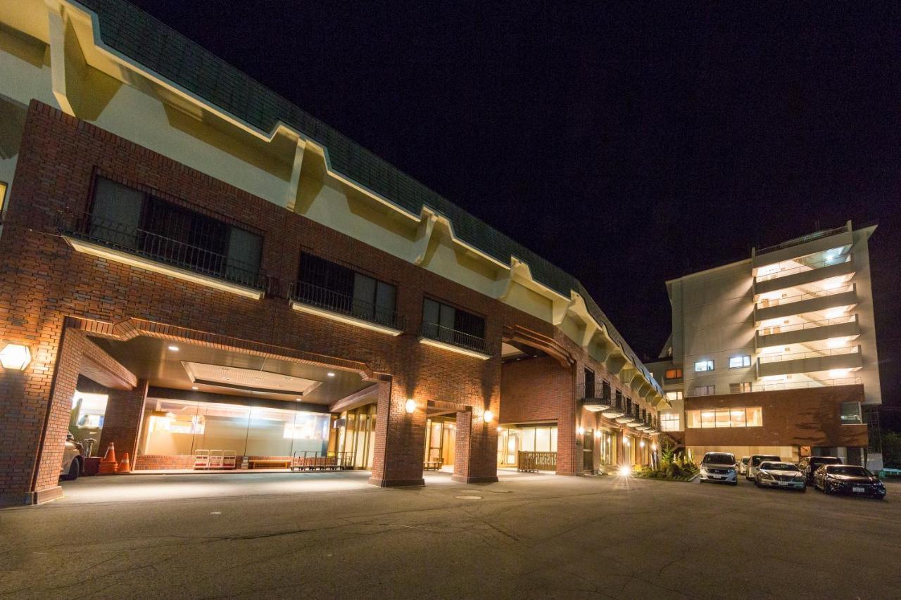 Hotel Taisetsu Onsen&Canyon Resort Kamikawa  Exterior photo